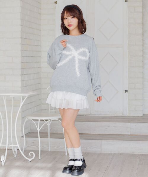 ems excite（エムズエキサイト）の「BIGリボントレーナー（スウェット・レディース・ダークグレー/イエロー/ダークブルー・FREE）」の14枚目の写真