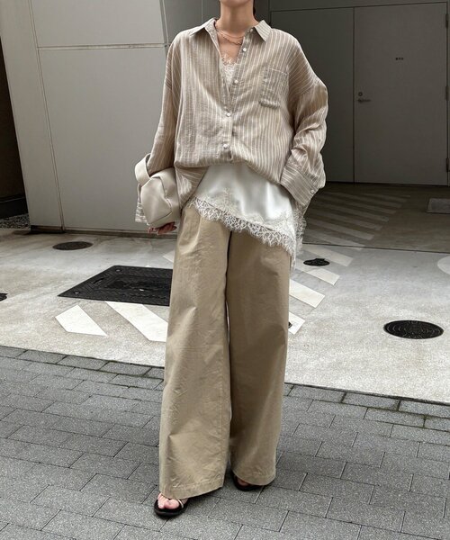 DouDou（ドゥドゥ）の「マルチWAYストライプシャツ（シャツ/ブラウス・レディース・ブルー/カーキ・FREE）」の11枚目の写真