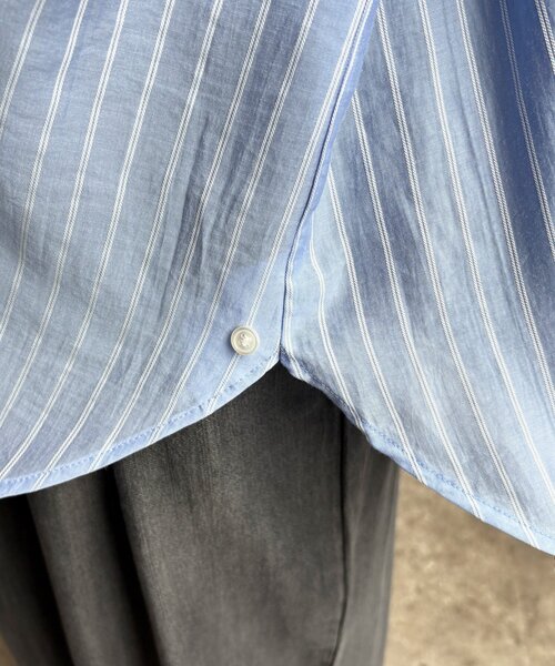 DouDou（ドゥドゥ）の「マルチWAYストライプシャツ（シャツ/ブラウス・レディース・ブルー/カーキ・FREE）」の9枚目の写真