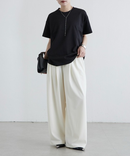 Lui's(ルイス)の「裾切替プルオーバー(Tシャツ/カットソー・レディース・ブラック/ピンクベージュ/オフホワイト/チャコールグレー・FREE)」の13枚目の写真