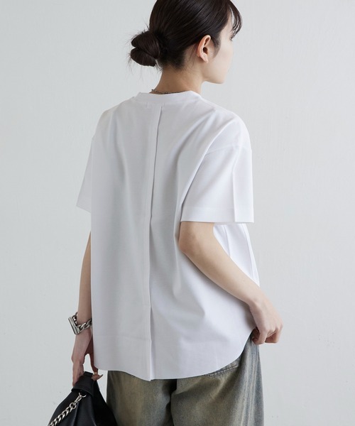 Lui's(ルイス)の「裾切替プルオーバー(Tシャツ/カットソー・レディース・ブラック/ピンクベージュ/オフホワイト/チャコールグレー・FREE)」の6枚目の写真