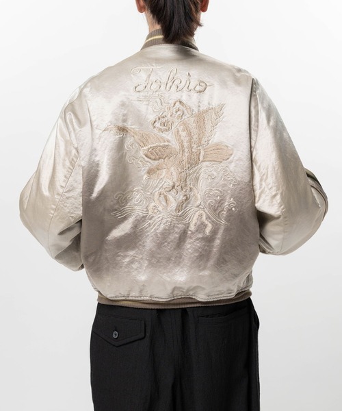 Maison MIHARA YASUHIRO(メゾンミハラヤスヒロ)の「【MIHARAYASUHIRO/ミハラヤスヒロ】Front Back Combined Flight Jacket / A16BL052 MA-1×SUKAJAN(MA-1・メンズ・ブラック/カーキ・44/48/46)」の8枚目の写真