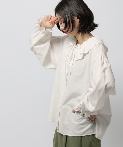 niko and...（ニコアンド）の「リネンブレンドフリルブラウス（シャツ/ブラウス・レディース・チャコール/オフホワイト/ブラック/ブルー・LARGE/MEDIUM）」の6枚目の写真