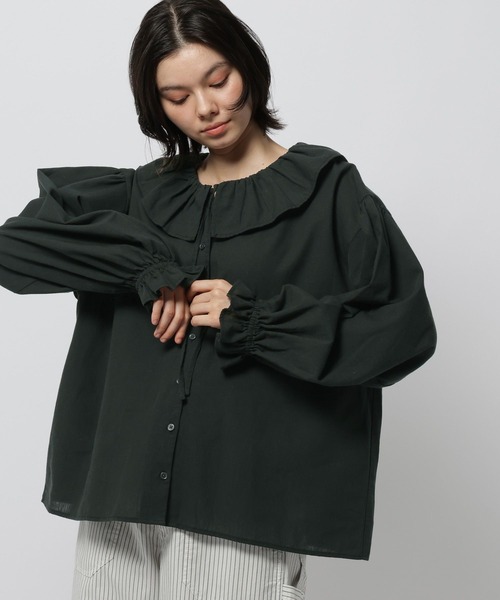 niko and...（ニコアンド）の「リネンブレンドフリルブラウス（シャツ/ブラウス・レディース・チャコール/オフホワイト/ブラック/ブルー・LARGE/MEDIUM）」の9枚目の写真