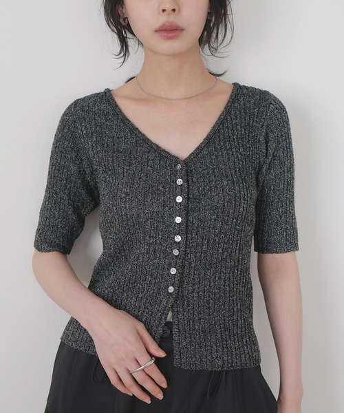 LIAN(リアン)の「サマーブークレVネックカーディガン(カーディガン/ボレロ・レディース・ピンク/ホワイト系その他/イエロー/ブラック・FREE)」の4枚目の写真