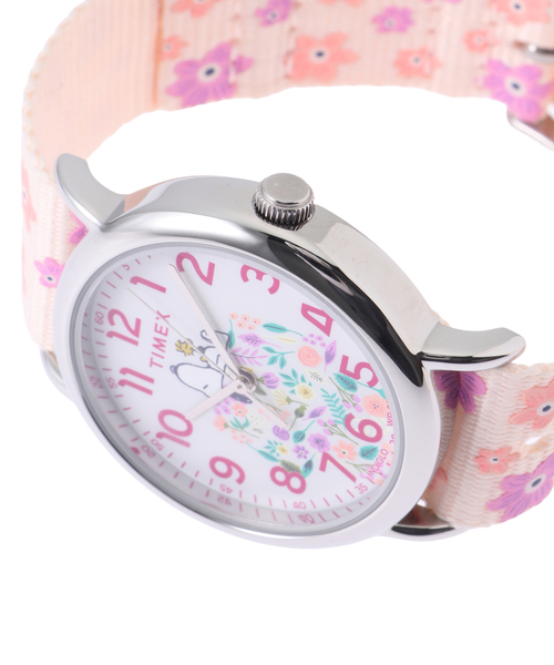 HIROB(ヒロブ)の「Web限定 TIMEX WATCH WEEKENDER TW2W33200(アナログ腕時計・レディース・シルバー・FREE)」の3枚目の写真