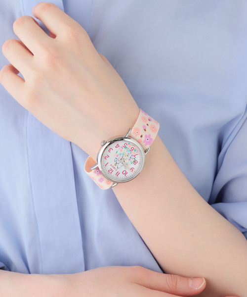 HIROB(ヒロブ)の「Web限定 TIMEX WATCH WEEKENDER TW2W33200(アナログ腕時計・レディース・シルバー・FREE)」の11枚目の写真