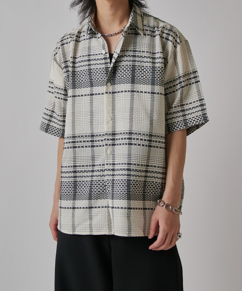 Lui's(ルイス)の「ブロックチェックショートスリーブシャツ(シャツ/ブラウス・メンズ・ブラック/ホワイト/ネイビー・S/M)」の5枚目の写真