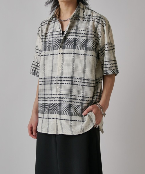 Lui's(ルイス)の「ブロックチェックショートスリーブシャツ(シャツ/ブラウス・メンズ・ブラック/ホワイト/ネイビー・S/M)」の6枚目の写真