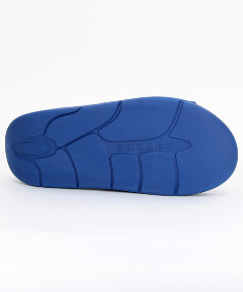 FREAK'S STORE（フリークスストア）の「限定展開 OAKLEY/オークリー STUDIO SLIDE（サンダル・メンズ・ブラック/ブルー・8/10/9/7）」の9枚目の写真