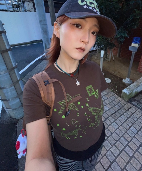 JEANASIS(ジーナシス)の「【25quee】プリントチビTEE SS/670328(Tシャツ/カットソー・レディース・ブルー系その他/ブラウン系その他/ブラック系その他・FREE)」の22枚目の写真
