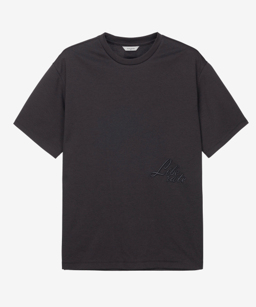 MINDBRIDGE(マインドブリッジ)の「スーピマ_バックポイントセミオーバーフィットTシャツ - 2カラー MYTS3102(Tシャツ/カットソー・メンズ・カーキ/チャコール・100/95/105/110)」の6枚目の写真