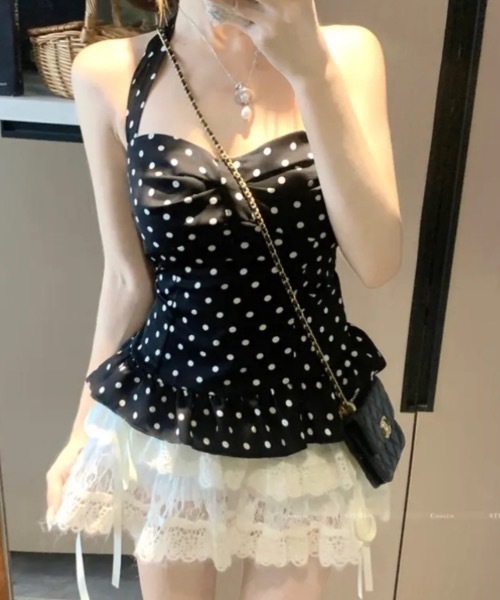 Teem Store(チームストア)の「【カップ付き】ビッグリボンフリルデザインホルターネックペプラムトップス ドット柄 チェック柄(シャツ/ブラウス・レディース・ブラック/ホワイト/ブラック系その他・F)」の12枚目の写真