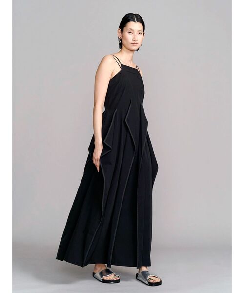 UN3D.（アンスリード）の「STRATUM WAVE CAMI OP（ワンピース・レディース・ライム/カーキ/ブラック・38/36）」の4枚目の写真