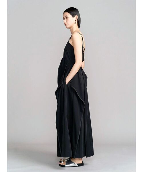 UN3D.（アンスリード）の「STRATUM WAVE CAMI OP（ワンピース・レディース・ライム/カーキ/ブラック・38/36）」の6枚目の写真