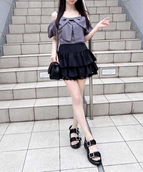 INGNI(イング)の「ビッグリボンシアーオフショルブラウス(シャツ/ブラウス・レディース・オフホワイト/ピンク/ミント/チャコールグレー・M)」の17枚目の写真