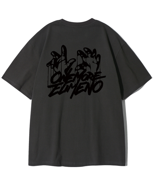 ELIMENO（エリメノ）の「EL クロスチェーン 半袖Tシャツ 4カラー（Tシャツ/カットソー・メンズ・ブラック/ライトグレー/チャコール/ホワイト・1/2/3/4/5/6）」の4枚目の写真