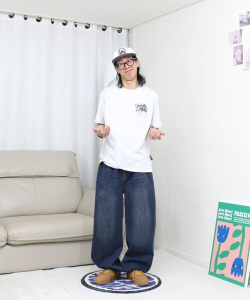 ELIMENO（エリメノ）の「EL クロスチェーン 半袖Tシャツ 4カラー（Tシャツ/カットソー・メンズ・ブラック/ライトグレー/チャコール/ホワイト・1/2/3/4/5/6）」の8枚目の写真