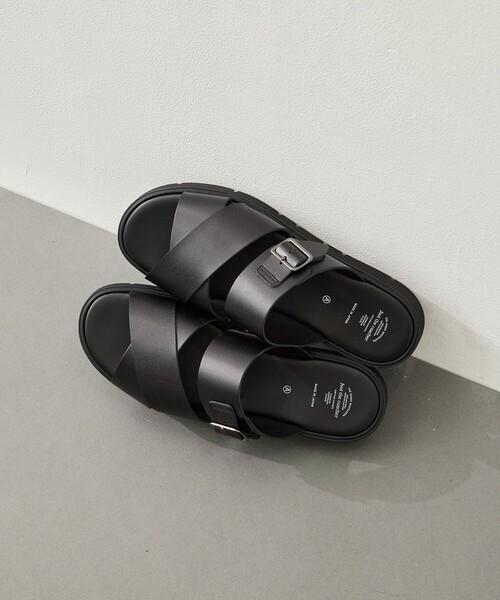 foot the coacher(フットザコーチャー)の「【foot the coacher/フットザコーチャー】CROSS BELT SANDALS(GLOXI CUT MEDIUM SOLE)(サンダル・メンズ・ブラック・25.0cm/26.0cm/27.0cm)」の1枚目の写真
