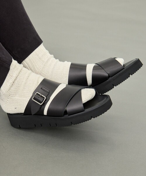 foot the coacher(フットザコーチャー)の「【foot the coacher/フットザコーチャー】CROSS BELT SANDALS(GLOXI CUT MEDIUM SOLE)(サンダル・メンズ・ブラック・25.0cm/26.0cm/27.0cm)」の5枚目の写真