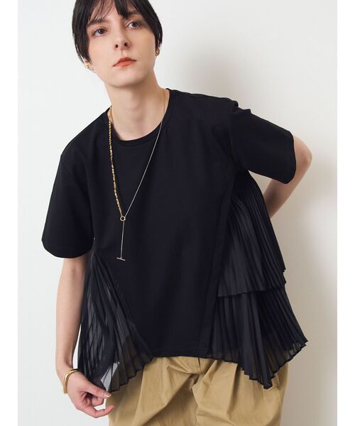 ELENDEEK(エレンディーク)の「プリーツドッキングカットソー(Tシャツ/カットソー・レディース・オフホワイト/ブラック・FREE)」の18枚目の写真