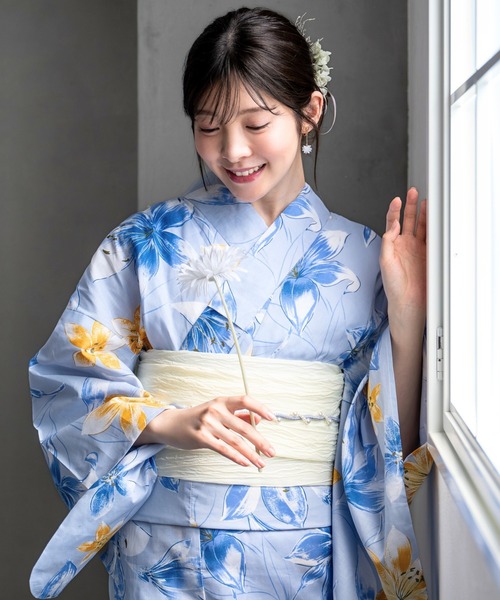 CELEN(セレン)の「【1人で着られる浴衣4点セット】浴衣・兵児帯・腰紐2本《夏花浴衣》(浴衣・レディース・ネイビー系2/ブルー系2/アイボリー系2/アイボリー系1/ネイビー系1/ピンク系/ブラック系/ブルー系1・FREE)」の6枚目の写真