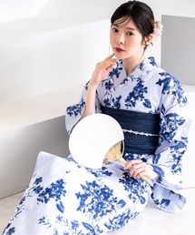 CELEN（セレン）の「【1人で着られる浴衣4点セット】浴衣・兵児帯・腰紐2本《夏花浴衣》（浴衣）」