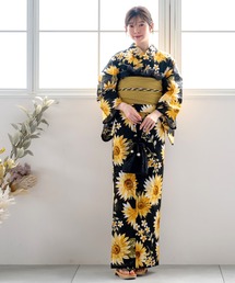 CELEN（セレン）の「【1人で着られる浴衣4点セット】浴衣・兵児帯・腰紐2本《夏花浴衣》（浴衣）」