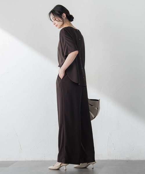 LAUTREAMONT(ロートレアモン)の「【涼・美・楽】Vネックブラウス(シャツ/ブラウス・レディース・ブラウン/ベージュ/ブラック/ダークネイビー・9号)」の8枚目の写真