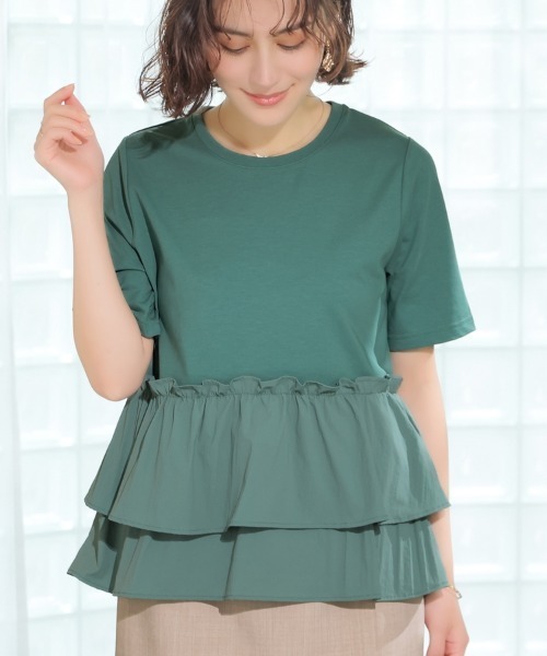 GLACIER lusso(グラシアルッソ)の「【美冷・接触冷感・UVカット】裾フリルトップス(Tシャツ/カットソー・レディース・ブラック/グリーン/アイボリー・L/LL/M)」の1枚目の写真