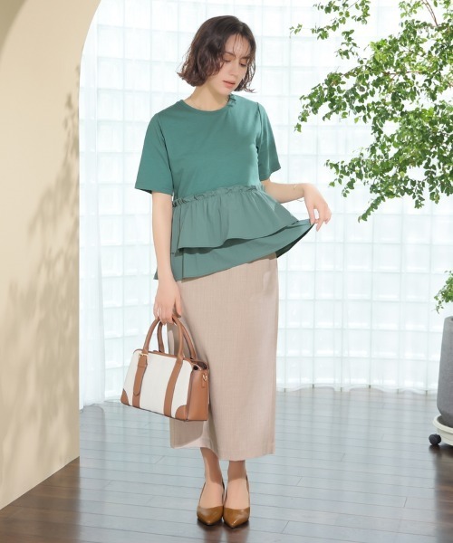 GLACIER lusso(グラシアルッソ)の「【美冷・接触冷感・UVカット】裾フリルトップス(Tシャツ/カットソー・レディース・ブラック/グリーン/アイボリー・L/LL/M)」の11枚目の写真
