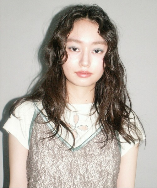 musubore(ムスボレ)の「【 select 】flower punched tee / フラワーパンチTシャツ(Tシャツ/カットソー・レディース・チャコールグレー/ミント・FREE)」の13枚目の写真