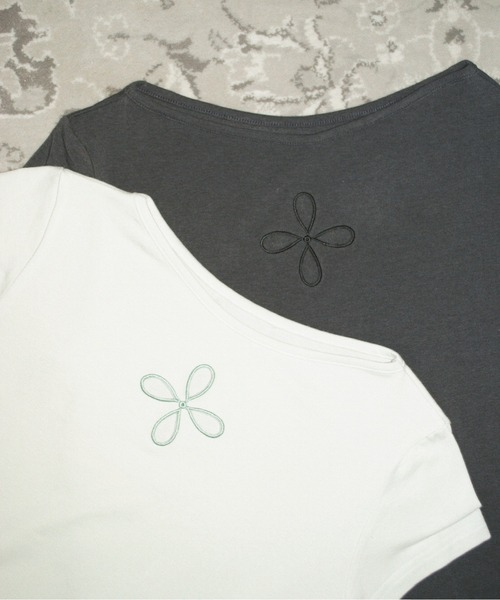 musubore(ムスボレ)の「【 select 】flower punched tee / フラワーパンチTシャツ(Tシャツ/カットソー・レディース・チャコールグレー/ミント・FREE)」の16枚目の写真