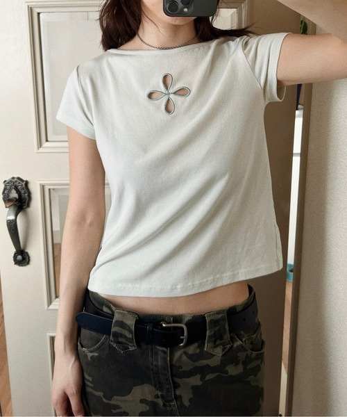 musubore(ムスボレ)の「【 select 】flower punched tee / フラワーパンチTシャツ(Tシャツ/カットソー・レディース・チャコールグレー/ミント・FREE)」の6枚目の写真