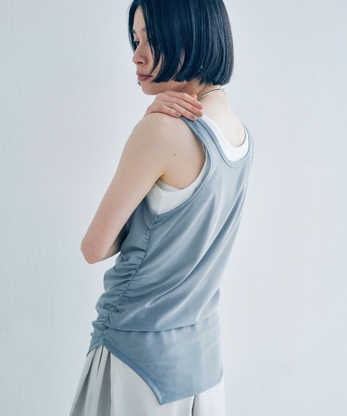 Obis&(オビスアンド)の「【2枚セット】マルチWayチュールギャザータンク&ベーシックタンク(タンクトップ・レディース・グレー系その他/ブラウン系その他・FREE)」の7枚目の写真