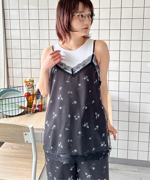 PILIT(ピリット)の「フラワーレースキャミソール(その他トップス・レディース・ブラック/アイボリー・MEDIUM)」の18枚目の写真