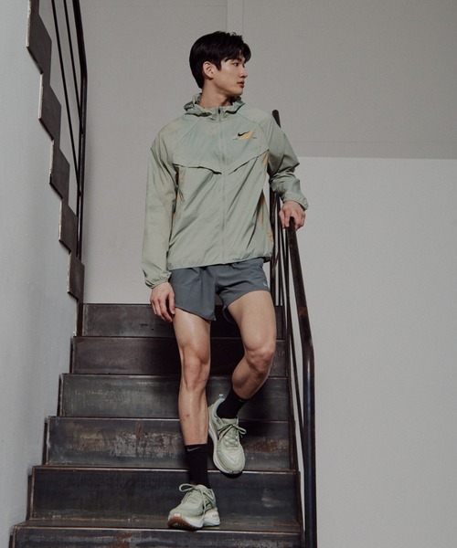 NIKE(ナイキ)の「ナイキ ボメロ プラス メンズ ロード ランニングシューズ / Nike Vomero Plus Men's Road Running Shoes HV8150-301 Jade Horizon(スニーカー・メンズ・グリーン系その他・26/25.5/25/24.5/24/29.5/29/28.5/28/27.5/27/26.5)」の4枚目の写真