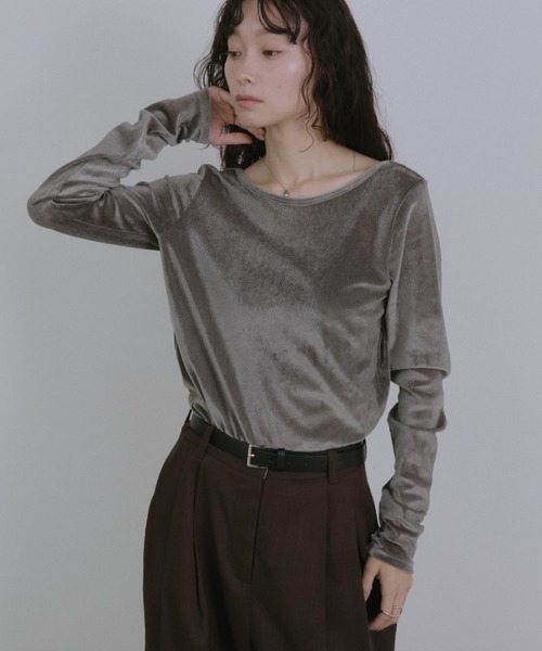 Aunt Marie's(アントマリーズ)の「シアーベロアバックオープンプルオーバー(Tシャツ/カットソー・レディース・ブラック/ブラウン/グレー・FREE)」の16枚目の写真