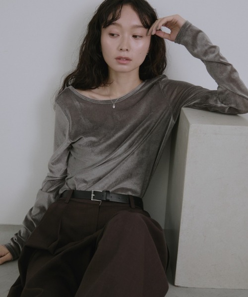 Aunt Marie's(アントマリーズ)の「シアーベロアバックオープンプルオーバー(Tシャツ/カットソー・レディース・ブラック/ブラウン/グレー・FREE)」の22枚目の写真