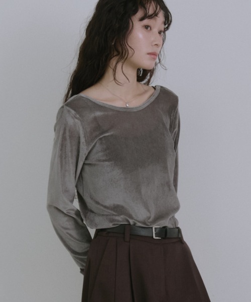 Aunt Marie's(アントマリーズ)の「シアーベロアバックオープンプルオーバー(Tシャツ/カットソー・レディース・ブラック/ブラウン/グレー・FREE)」の19枚目の写真