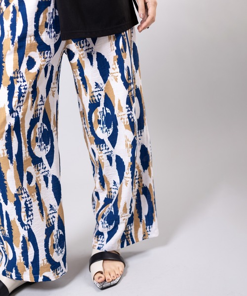 OSMOSIS（オズモーシス）の「プリントパンツ（その他パンツ・レディース・カーキ/ブルー/ブラック・ONE SIZE）」の13枚目の写真