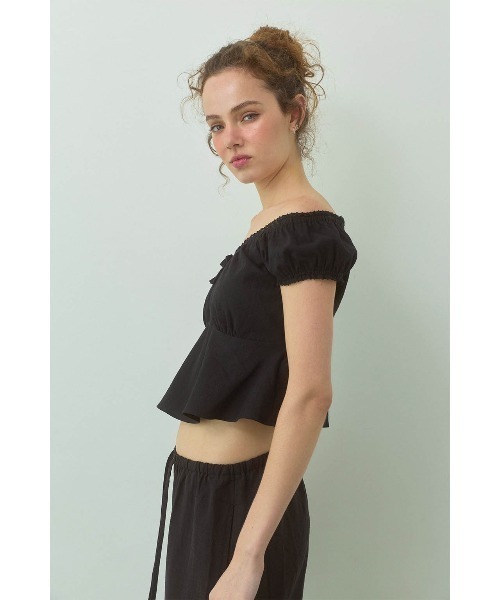 ALEXIA STAM(アリシアスタン)の「Linen Cropped Top /リネンクロップドトップス(Tシャツ/カットソー・レディース・ベージュ/ブラック/ホワイト・M/S)」の21枚目の写真
