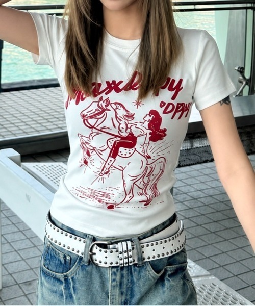 SHEENA（シーナ）の「カウガールロゴプリントフィットTシャツ（Tシャツ/カットソー・レディース・グレー/ホワイト・M）」の3枚目の写真