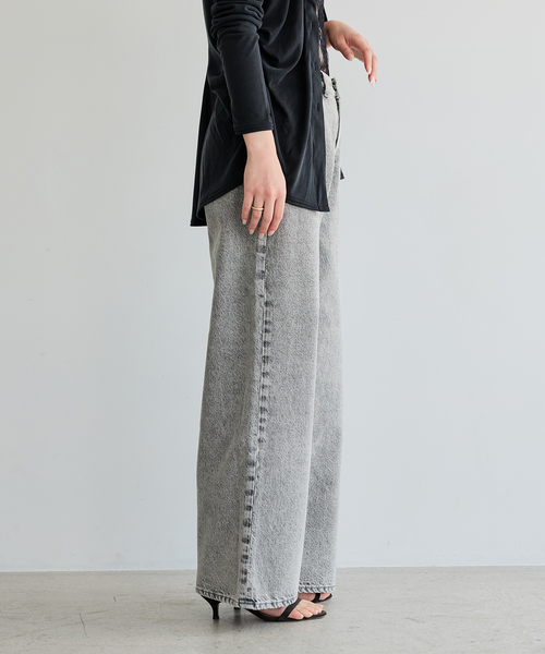 IENA LA BOUCLE(イエナラブークル)の「IENA LA BOUCLE ストレートスリムフィットワイドデニム(デニムパンツ・レディース・グレー/ブルー・34/36/38/40)」の15枚目の写真