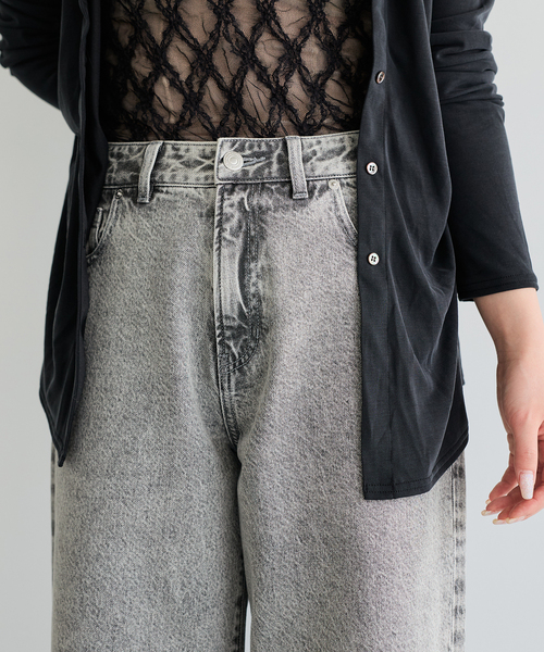 IENA LA BOUCLE(イエナラブークル)の「IENA LA BOUCLE ストレートスリムフィットワイドデニム(デニムパンツ・レディース・グレー/ブルー・34/36/38/40)」の16枚目の写真
