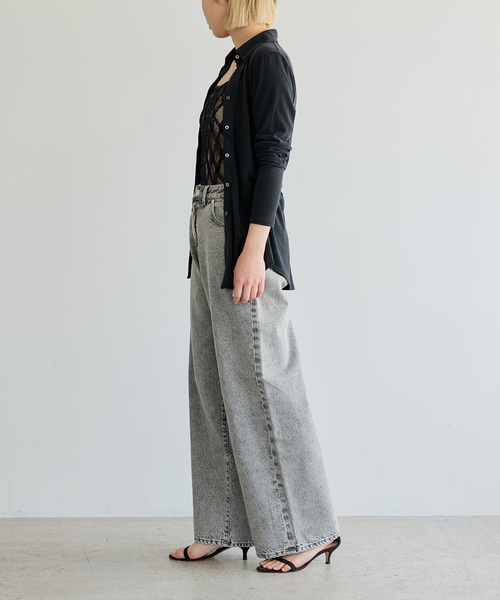 IENA LA BOUCLE(イエナラブークル)の「IENA LA BOUCLE ストレートスリムフィットワイドデニム(デニムパンツ・レディース・グレー/ブルー・34/36/38/40)」の19枚目の写真