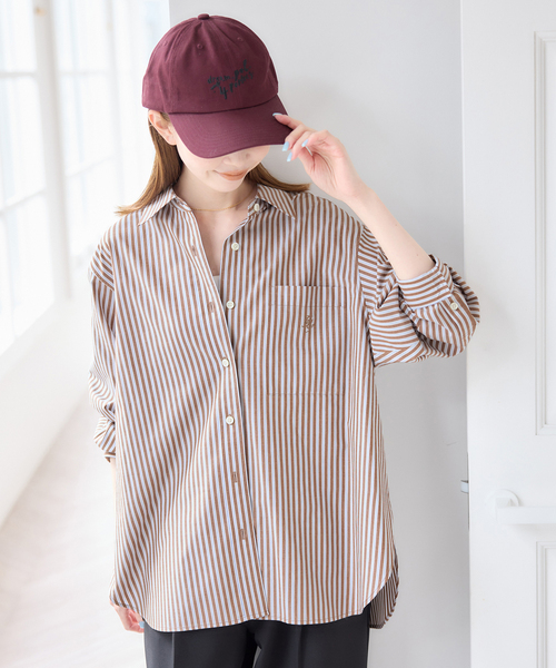 U by SPICK&SPAN(ユーバイスピックアンドスパン)の「ラウンドヘムオーバーサイズシャツ(シャツ/ブラウス・レディース・ブラウン/ホワイト/ブルー/ピンク・FREE)」の3枚目の写真