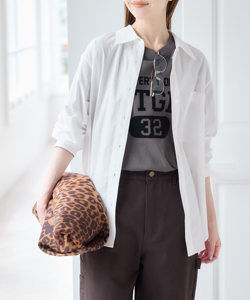 U by SPICK&SPAN(ユーバイスピックアンドスパン)の「ラウンドヘムオーバーサイズシャツ(シャツ/ブラウス・レディース・ブラウン/ホワイト/ブルー/ピンク・FREE)」の14枚目の写真
