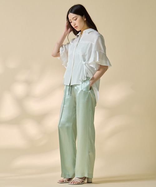 STUDIOUS(ステュディオス)の「【STUDIOUS/ステュディオス】Hem Flare 2way Blouse/ヘムフレア2ウェイブラウス(シャツ/ブラウス・レディース・ホワイト/ストライプ・FREE)」の10枚目の写真