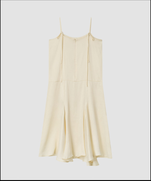 THE LILLE（ザ リル）の「Wish Slip One-Piece_Cream（ワンピース・レディース・その他・FREE）」の3枚目の写真